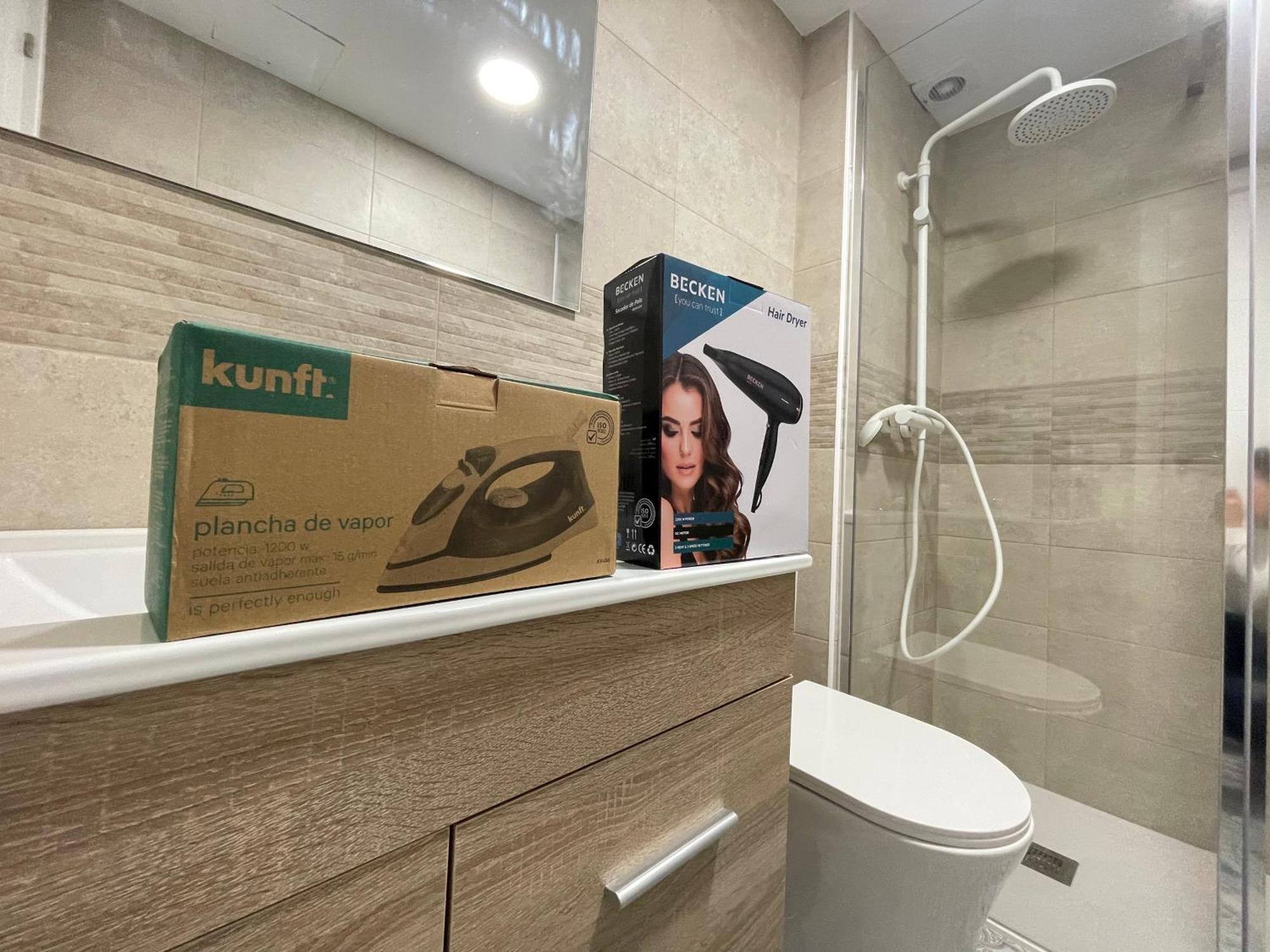 Centrico Apartamento Muralla 1 ルーゴ エクステリア 写真